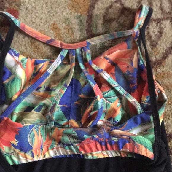 Kira Grace En Pointe Double layer tank - Picture 3 of 4